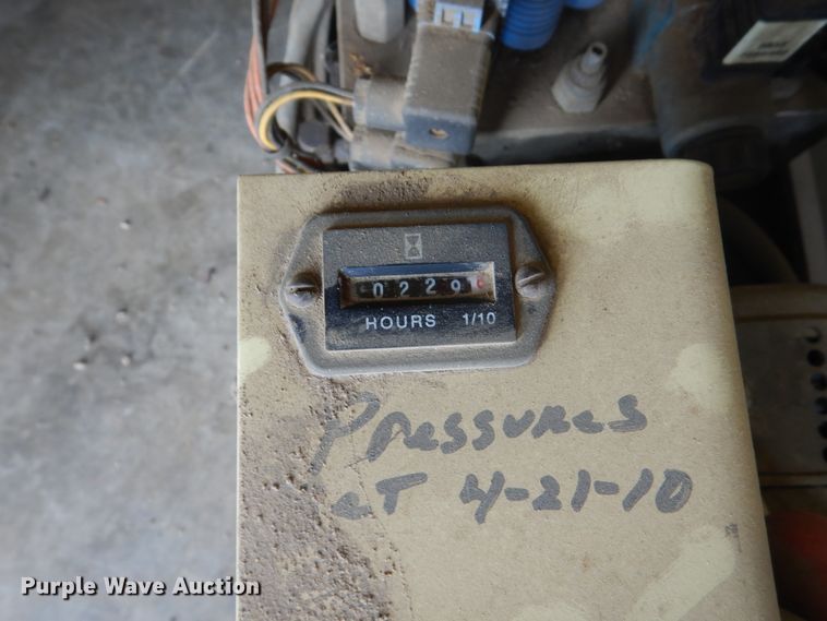 image for item FX9163 JLG 2032ES  scissor lift