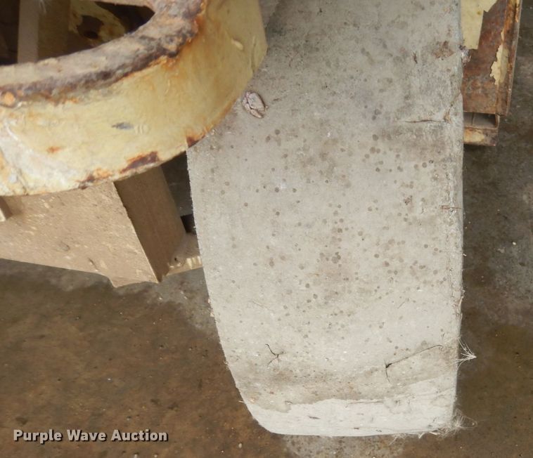 image for item FX9163 JLG 2032ES  scissor lift