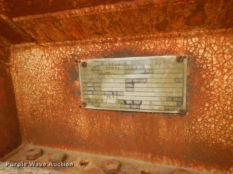 image for item FX9173 Tank trailer