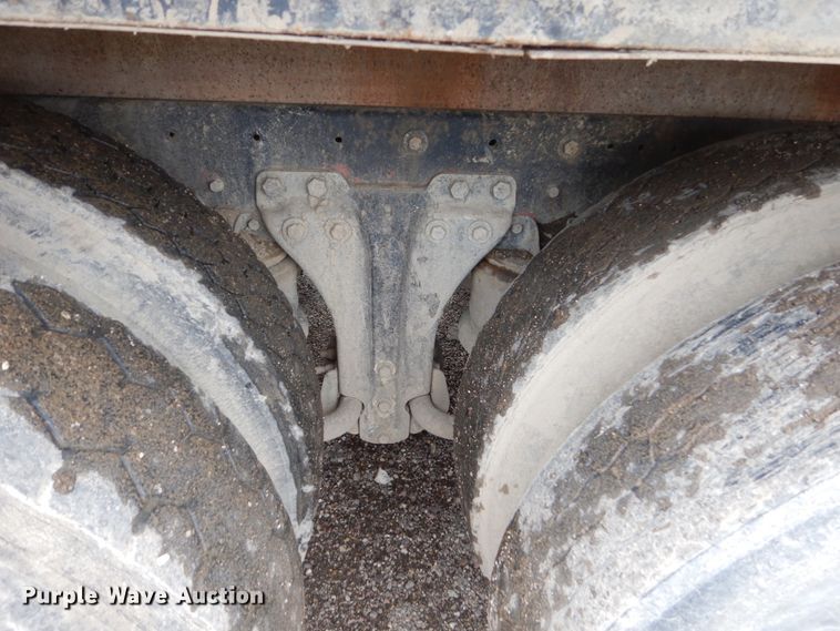 image for item FX9174 1980 Kenworth  tank truck