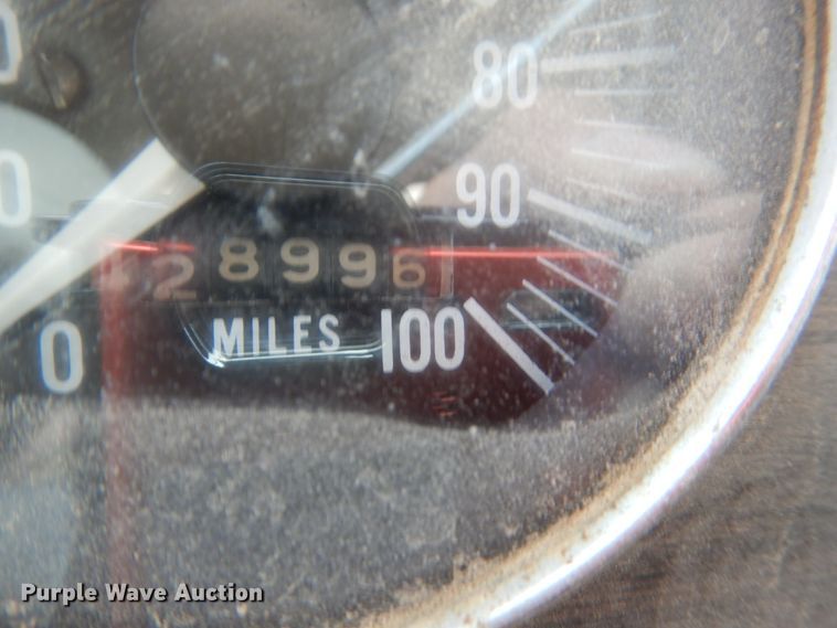 image for item FX9174 1980 Kenworth  tank truck