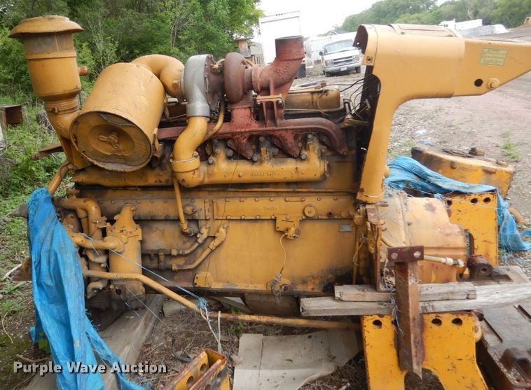 image for item FX9177 Caterpillar D8 dozer parts