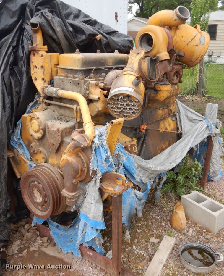 image for item FX9178 Caterpillar D8 dozer engine