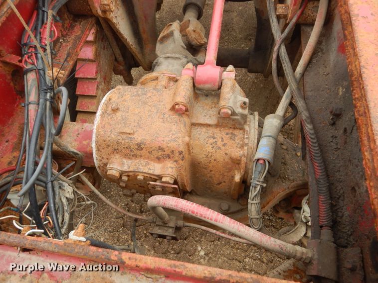 image for item FX9180 2000 Mack CL  truck cab and chassis