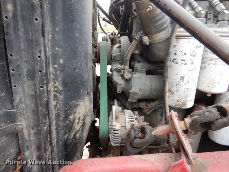 image for item FX9180 2000 Mack CL  truck cab and chassis