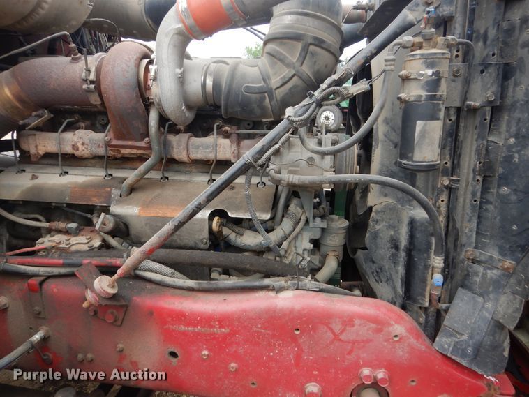 image for item FX9180 2000 Mack CL  truck cab and chassis