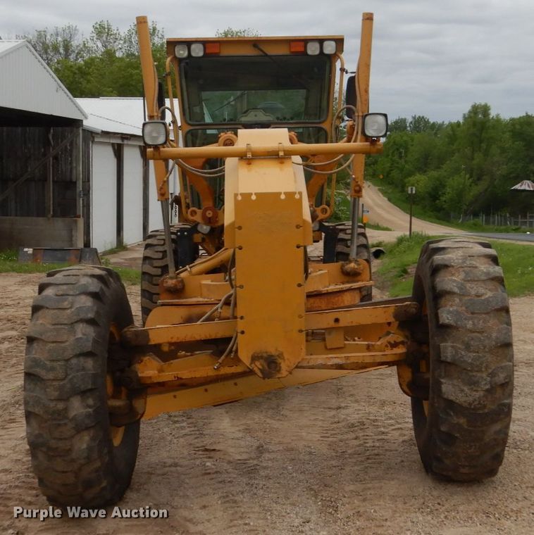 image for item FX9186 2001 Caterpillar 140H  motor grader