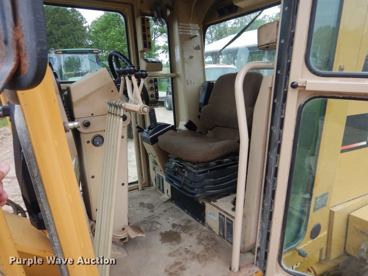 image for item FX9186 2001 Caterpillar 140H  motor grader