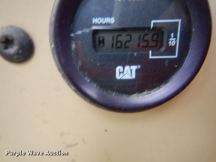 image for item FX9186 2001 Caterpillar 140H  motor grader