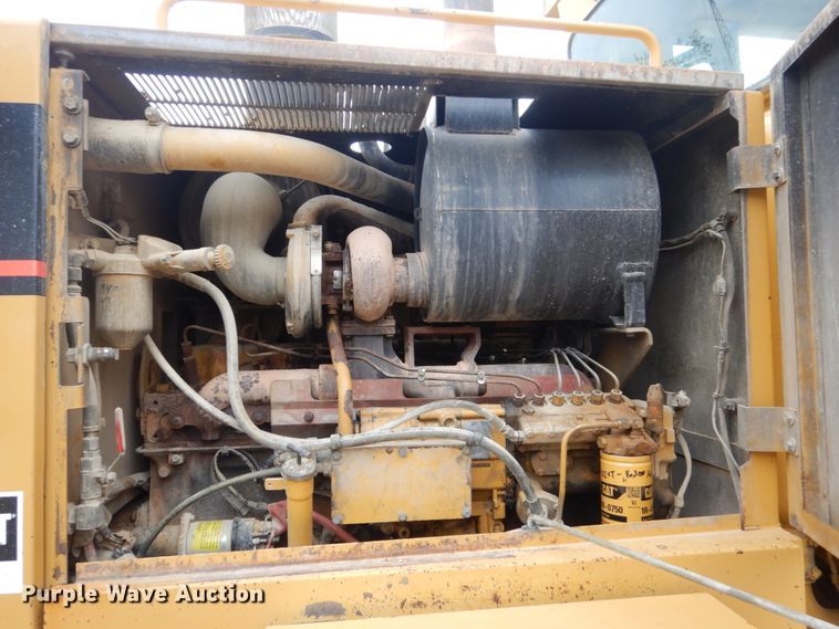 image for item FX9186 2001 Caterpillar 140H  motor grader