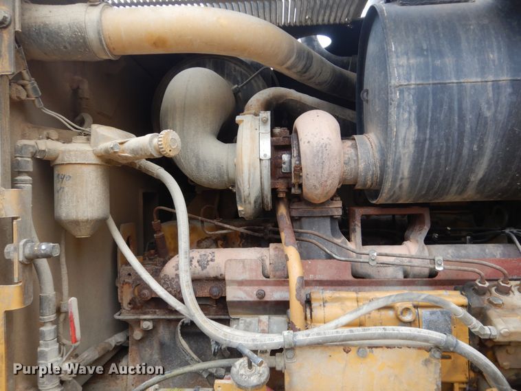 image for item FX9186 2001 Caterpillar 140H  motor grader