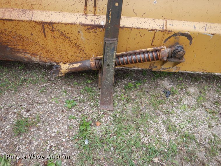 image for item FX9186 2001 Caterpillar 140H  motor grader