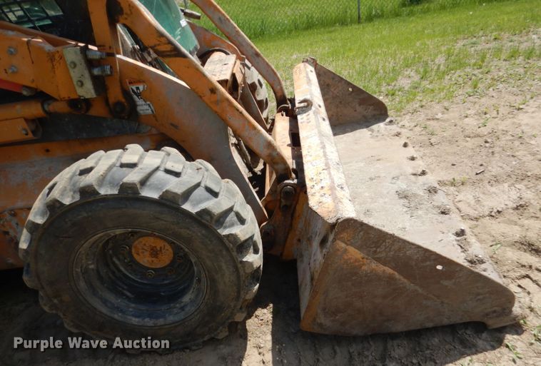 image for item FX9189 2010 Case 450  skid steer loader