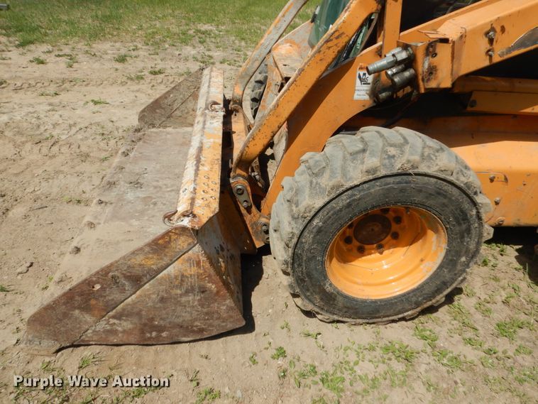 image for item FX9189 2010 Case 450  skid steer loader