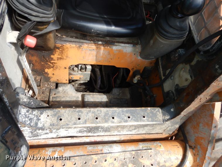 image for item FX9189 2010 Case 450  skid steer loader