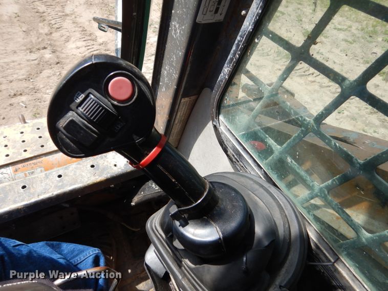 image for item FX9189 2010 Case 450  skid steer loader