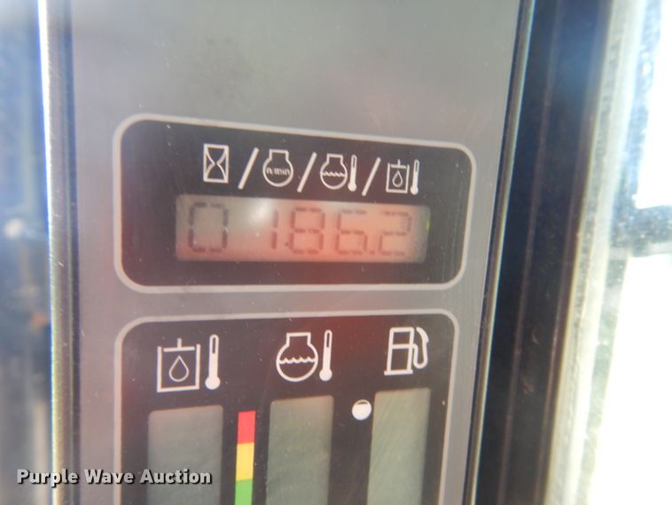 image for item FX9189 2010 Case 450  skid steer loader