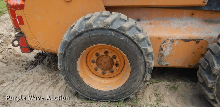 image for item FX9189 2010 Case 450  skid steer loader