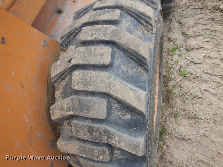 image for item FX9189 2010 Case 450  skid steer loader