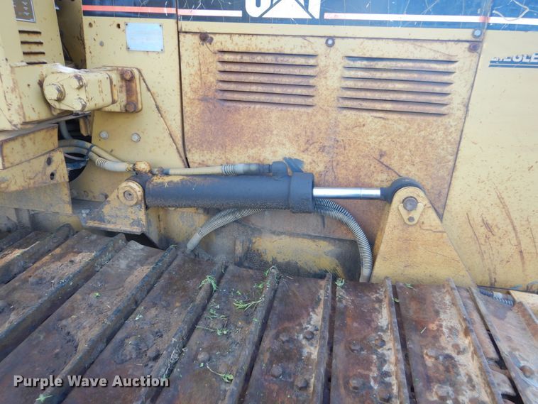 image for item GA9020 1997 Caterpillar D5C LGP  dozer