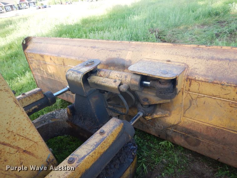image for item GA9020 1997 Caterpillar D5C LGP  dozer