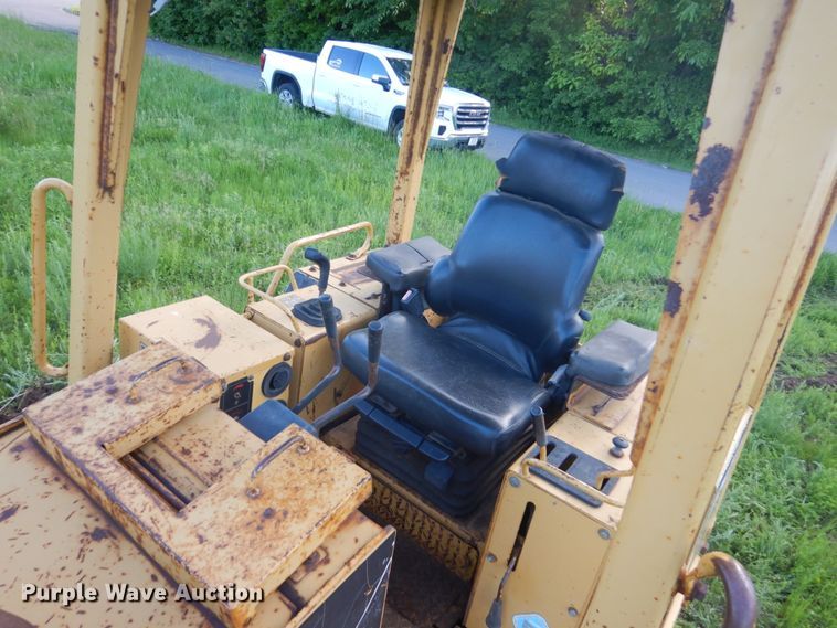 image for item GA9020 1997 Caterpillar D5C LGP  dozer