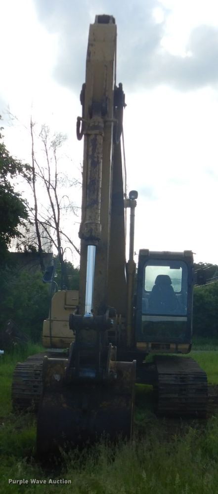 image for item GA9022 2000 Caterpillar 320C L  excavator