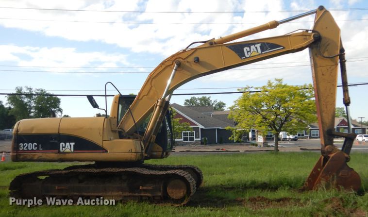 image for item GA9022 2000 Caterpillar 320C L  excavator