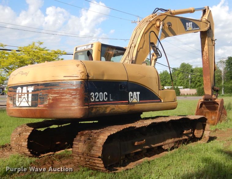 image for item GA9022 2000 Caterpillar 320C L  excavator