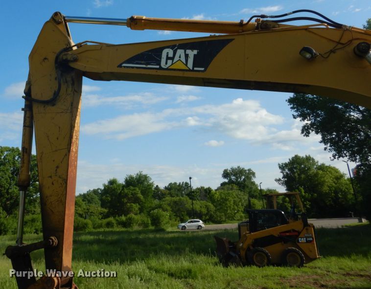 image for item GA9022 2000 Caterpillar 320C L  excavator