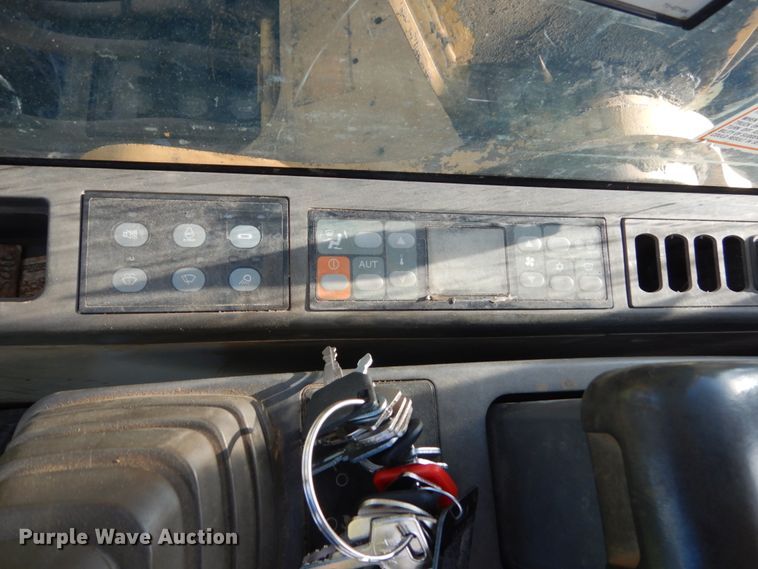 image for item GA9022 2000 Caterpillar 320C L  excavator