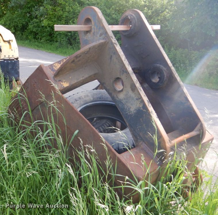 image for item GA9022 2000 Caterpillar 320C L  excavator