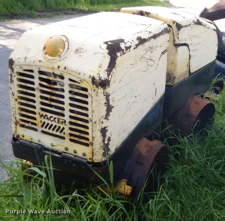 image for item GA9023 Wacker trench compactor