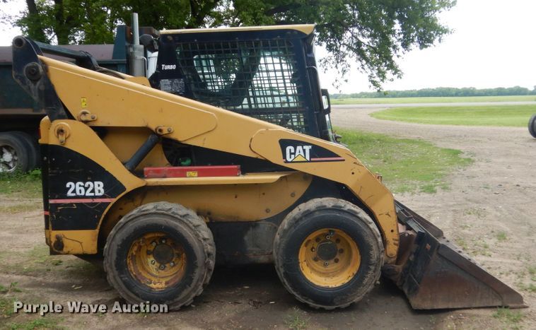 image for item GA9026 2006 Caterpillar 262B  skid steer loader