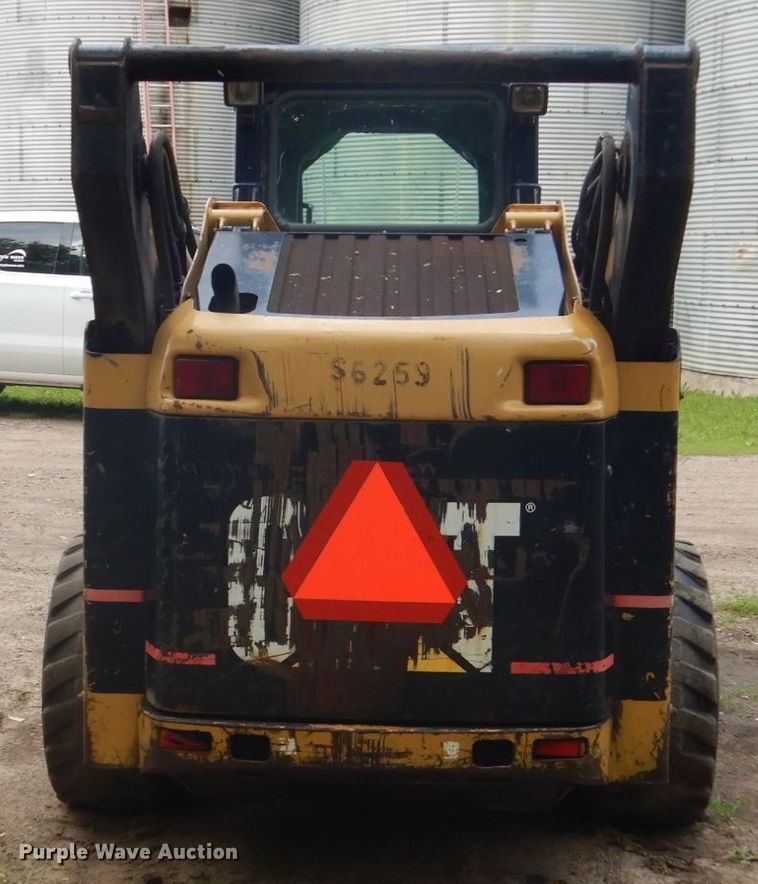 image for item GA9026 2006 Caterpillar 262B  skid steer loader