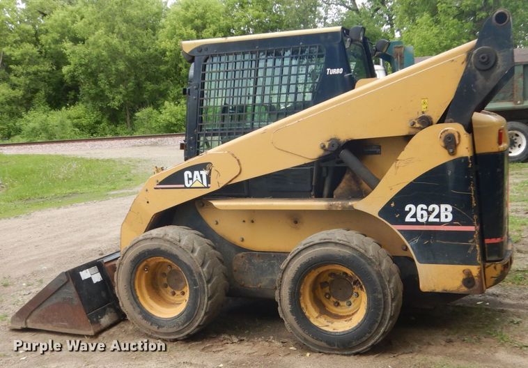 image for item GA9026 2006 Caterpillar 262B  skid steer loader