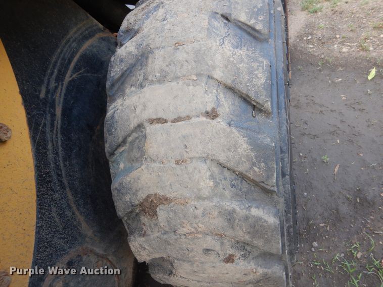 image for item GA9026 2006 Caterpillar 262B  skid steer loader