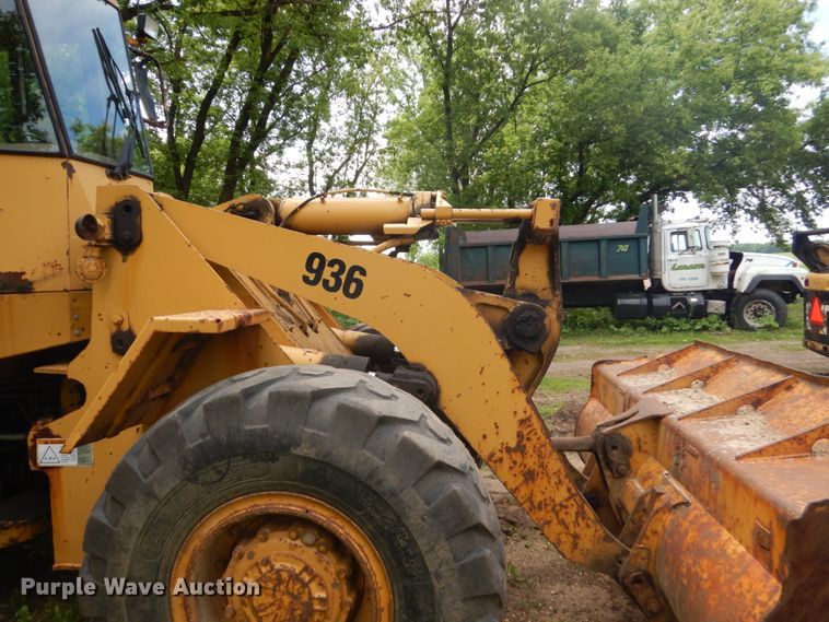 image for item GA9029 1984 Caterpillar 936  wheel loader