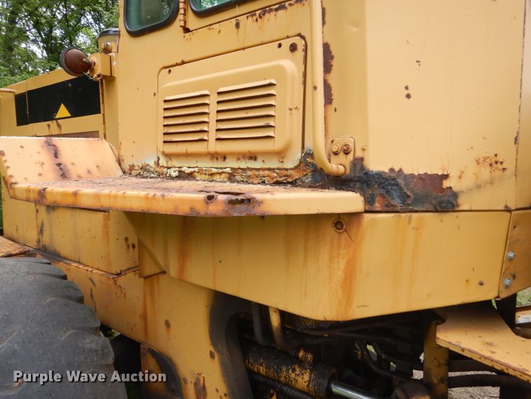 image for item GA9029 1984 Caterpillar 936  wheel loader