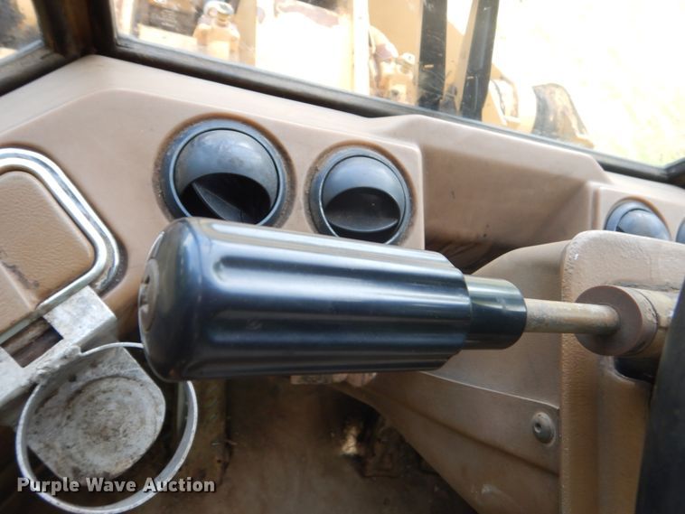 image for item GA9029 1984 Caterpillar 936  wheel loader