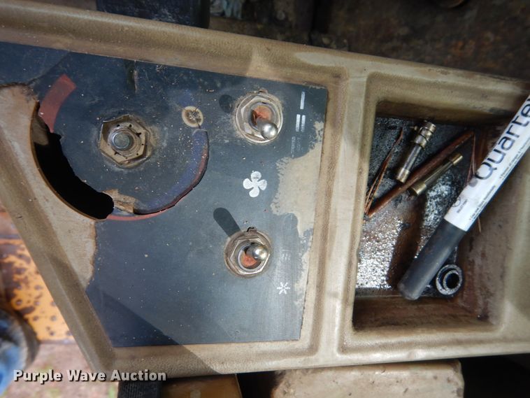 image for item GA9029 1984 Caterpillar 936  wheel loader