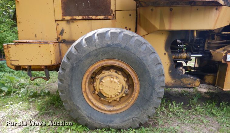 image for item GA9029 1984 Caterpillar 936  wheel loader