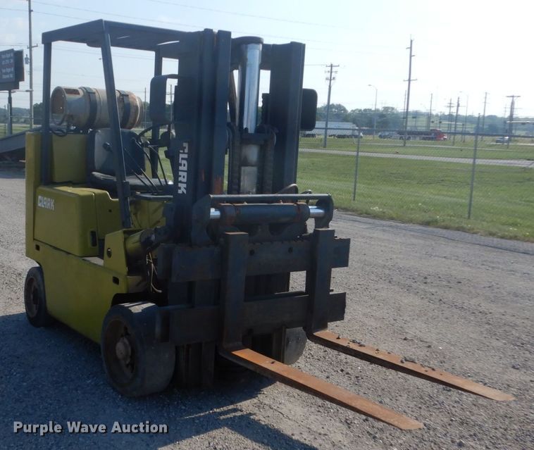 image for item GA9039 Clark 0500-S80  forklift