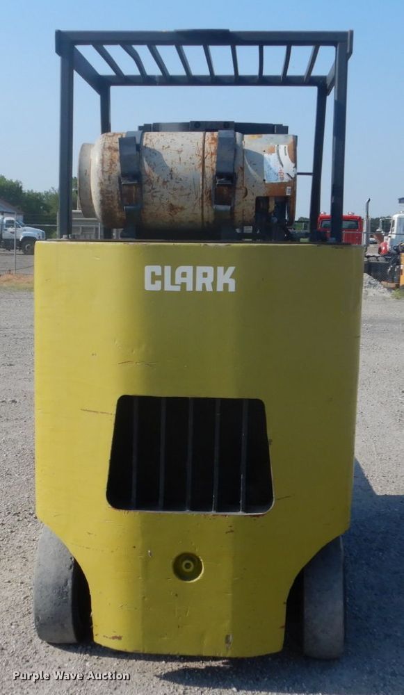 image for item GA9039 Clark 0500-S80  forklift