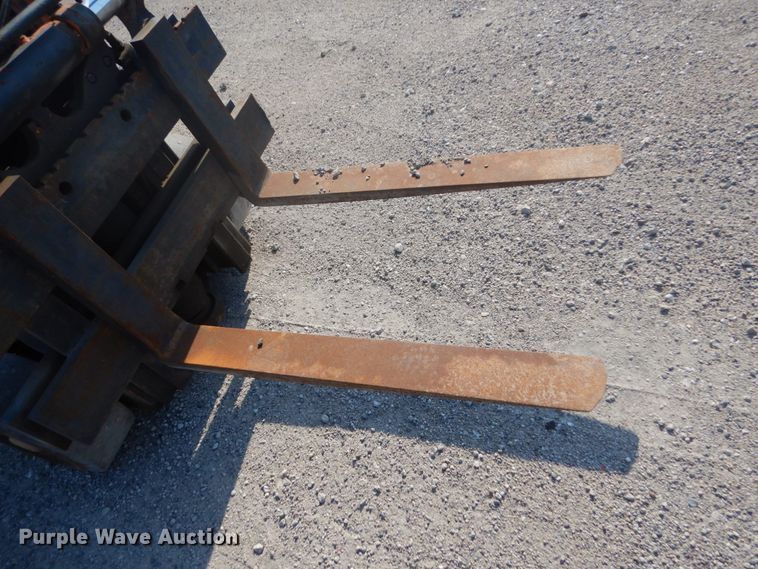 image for item GA9039 Clark 0500-S80  forklift