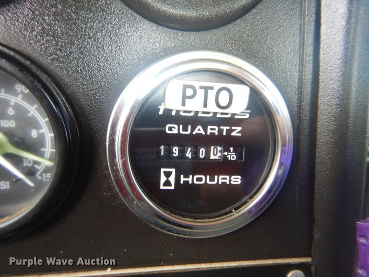 image for item GF9219 2009 GMC C7500  crane truck