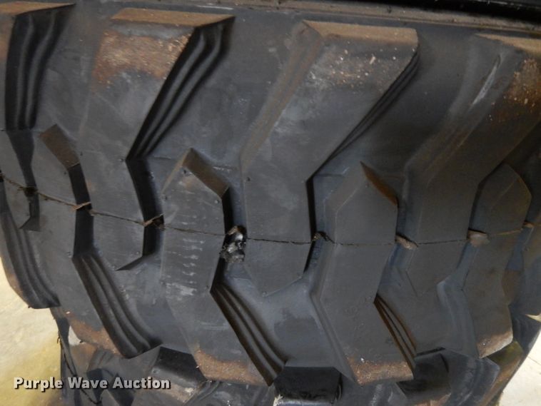 image for item GH9848 (4) Marcher 12-16.5 skid steer tires