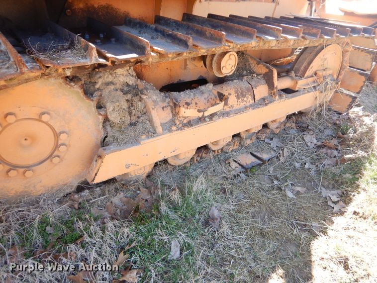 image for item GM9479 1981 Case 850B dozer