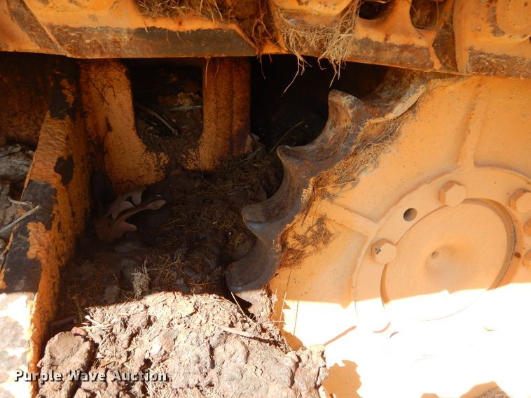 image for item GM9479 1981 Case 850B dozer