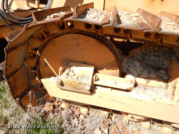 image for item GM9479 1981 Case 850B dozer